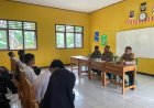 Bhabinkamtibmas Desa Mataiyang Gelar Sosialisasi di SMP Satap, Bangkitkan Semangat Pelajar Jadi Anggota Polri