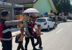 Rawan Siang KRYD, Sat Samapta Polres Sumbawa Barat Hadir Amankan Pelajar Pulang Sekolah